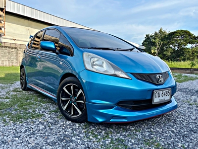 รถบ้าน รถมือสอง Honda Jazz 1.5 i-VTEC รุ่น V (ABS) เกียร์ Auto ปี 2009 โดย หญิงรถบ้าน รถมือสองขอนแก่น ราคาถูก ผ่อนสบาย