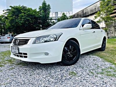 รถบ้าน รถมือสอง Honda Accord 2.0 i-VTEC รุ่น E เกียร์ Auto ปี 2009   โดย หญิงรถบ้าน รถมือสองขอนแก่น ราคาถูก ผ่อนสบาย