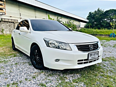 รถบ้าน รถมือสอง Honda Accord 2.0 i-VTEC รุ่น E เกียร์ Auto ปี 2009   โดย หญิงรถบ้าน รถมือสองขอนแก่น ราคาถูก ผ่อนสบาย