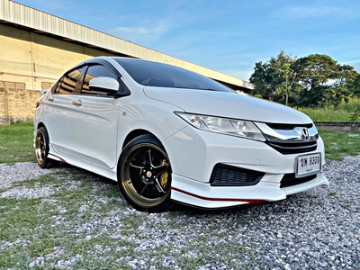 รถบ้าน รถมือสอง All New Honda City 1.5 i-VTEC รุ่น V Plus เกียร์ Auto ปี 2014  โดย หญิงรถบ้าน รถมือสองขอนแก่น ราคาถูก ผ่อนสบาย