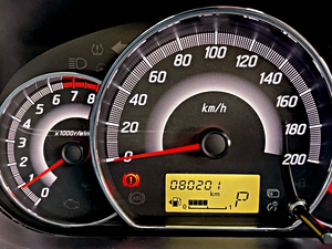 รถบ้าน รถมือสอง Mitsubishi Attrage RalliArt Limited Edition 1.2 รุ่น GLS เกียร์ Auto ปี 2016 โดย หญิงรถบ้าน รถมือสองขอนแก่น ราคาถูก ผ่อนสบาย