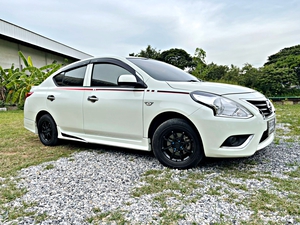 รถบ้าน รถมือสอง Nissan Almera 1.2 รุ่น E Sportech เกียร์ Auto ปี 2015  โดย หญิงรถบ้าน รถมือสองขอนแก่น ราคาถูก ผ่อนสบาย