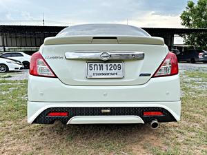 รถบ้าน รถมือสอง Nissan Almera 1.2 รุ่น E Sportech เกียร์ Auto ปี 2015  โดย หญิงรถบ้าน รถมือสองขอนแก่น ราคาถูก ผ่อนสบาย