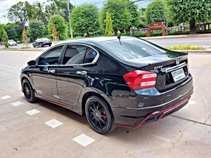 รถบ้าน รถมือสอง Honda City 1.5 i-VTEC รุ่น SV เกียร์ Auto ปี 2013 โดย หญิงรถบ้าน รถมือสองขอนแก่น ราคาถูก ผ่อนสบาย