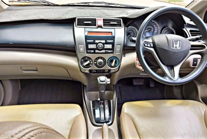 รถบ้าน รถมือสอง Honda City 1.5 i-VTEC รุ่น SV เกียร์ Auto ปี 2013 โดย หญิงรถบ้าน รถมือสองขอนแก่น ราคาถูก ผ่อนสบาย