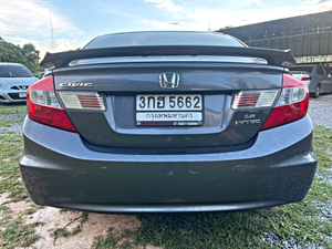 รถบ้าน รถมือสอง Honda Civic 1.8 i-VTEC รุ่น E เกียร์ Auto ปี 2014 โดย หญิงรถบ้าน รถมือสองขอนแก่น ราคาถูก ผ่อนสบาย