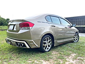 รถบ้าน รถมือสอง Honda City 1.5 i-VTEC เกียร์ Auto ปี 2010  โดย หญิงรถบ้าน รถมือสองขอนแก่น ราคาถูก ผ่อนสบาย