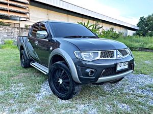 รถบ้าน รถมือสอง Mitsubishi Triton Plus 2.4 เบนซิน CNG แท้โรงงาน Double CAB เกียร์ MT ปี 2011 โดย หญิงรถบ้าน รถมือสองขอนแก่น ราคาถูก ผ่อนสบาย