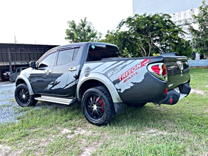 รถบ้าน รถมือสอง Mitsubishi Triton Plus 2.4 เบนซิน CNG แท้โรงงาน Double CAB เกียร์ MT ปี 2011 โดย หญิงรถบ้าน รถมือสองขอนแก่น ราคาถูก ผ่อนสบาย