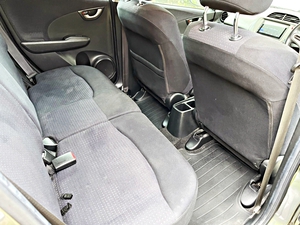 รถบ้าน รถมือสอง Honda Jazz 1.5 i-VTEC เกียร์ Auto ปี 2010 โดย หญิงรถบ้าน รถมือสองขอนแก่น ราคาถูก ผ่อนสบาย