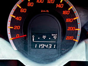 รถบ้าน รถมือสอง Honda Jazz 1.5 i-VTEC เกียร์ Auto ปี 2010 โดย หญิงรถบ้าน รถมือสองขอนแก่น ราคาถูก ผ่อนสบาย