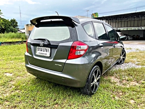รถบ้าน รถมือสอง Honda Jazz 1.5 i-VTEC เกียร์ Auto ปี 2010 โดย หญิงรถบ้าน รถมือสองขอนแก่น ราคาถูก ผ่อนสบาย