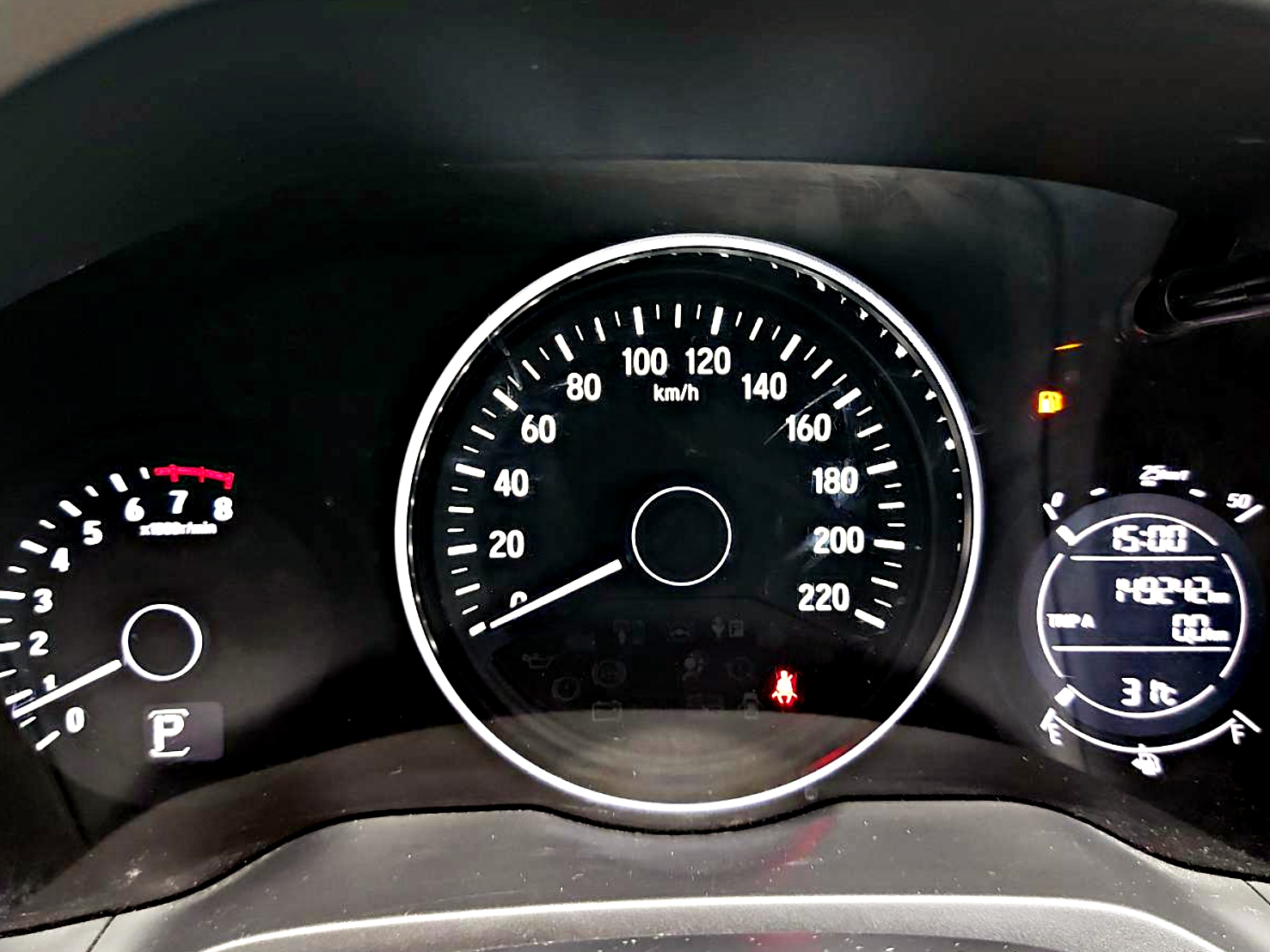 รถบ้าน รถมือสอง Honda HR-V 1.8 i-VTEC รุ่น E เกียร์ Auto ปี 2015 โดย หญิงรถบ้าน รถมือสองขอนแก่น ราคาถูก ผ่อนสบาย