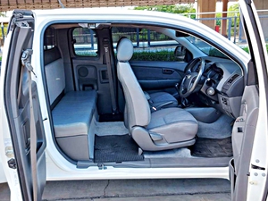 รถบ้าน รถมือสอง Toyota Hilux Vigo Champ Smart CAB 2.7 VVT-i รุ่น E  ปี 2013 โดย หญิงรถบ้าน รถมือสองขอนแก่น ราคาถูก ผ่อนสบาย