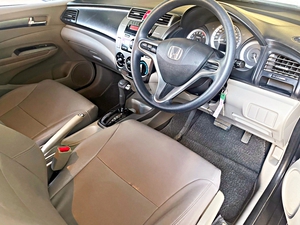 รถบ้าน รถมือสอง Honda City 1.5 i-VTEC รุ่น V เกียร์ Auto ปี 2013  โดย หญิงรถบ้าน รถมือสองขอนแก่น ราคาถูก ผ่อนสบาย