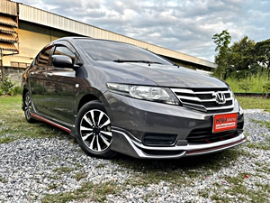 รถบ้าน รถมือสอง Honda City 1.5 i-VTEC รุ่น V เกียร์ Auto ปี 2013  โดย หญิงรถบ้าน รถมือสองขอนแก่น ราคาถูก ผ่อนสบาย