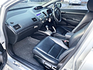 รถบ้าน รถมือสอง Honda Civic 1.8 i-VTEC รุ่น E(AS) เกียร์ Auto ปี 2009  โดย หญิงรถบ้าน รถมือสองขอนแก่น ราคาถูก ผ่อนสบาย