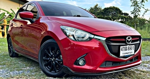รถบ้าน รถมือสอง Mazda2 Hatchback 1.3 SkyActiv-G รุ่น High Plus เกียร์ Auto ปี 2015 โดย หญิงรถบ้าน รถมือสองขอนแก่น ราคาถูก ผ่อนสบาย
