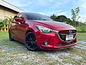 รถบ้าน รถมือสอง Mazda2 Hatchback 1.3 SkyActiv-G รุ่น High Plus เกียร์ Auto ปี 2015 โดย หญิงรถบ้าน รถมือสองขอนแก่น ราคาถูก ผ่อนสบาย