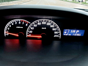 รถบ้าน รถมือสอง Toyota Yaris 1.5 รุ่น E เกียร์ Auto ปี 2011 โดย หญิงรถบ้าน รถมือสองขอนแก่น ราคาถูก ผ่อนสบาย