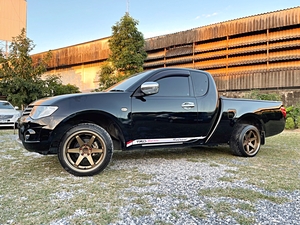 รถบ้าน รถมือสอง Mitsubishi Triton MEGA CAB  2.4 เบนซิน CNG แท้โรงงาน เกียร์ MT ปี 2011 โดย หญิงรถบ้าน รถมือสองขอนแก่น ราคาถูก ผ่อนสบาย