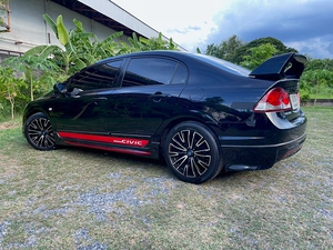 รถบ้าน รถมือสอง Honda Civic 1.8 i-VTEC รุ่น E เกียร์ Auto ปี 2011 โดย หญิงรถบ้าน รถมือสองขอนแก่น ราคาถูก ผ่อนสบาย