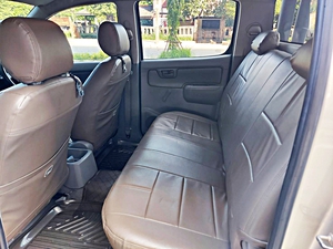 รถบ้าน รถมือสอง Toyota Hilux Vigo Double CAB 2.5 รุ่น J เกียร์ ​MT ปี 2006 โดย หญิงรถบ้าน รถมือสองขอนแก่น ราคาถูก ผ่อนสบาย