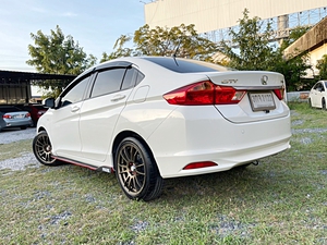 รถบ้าน รถมือสอง All New Honda City 1.5 i-VTEC รุ่น S เกียร์ Auto ปี 2014 โดย หญิงรถบ้าน รถมือสองขอนแก่น ราคาถูก ผ่อนสบาย