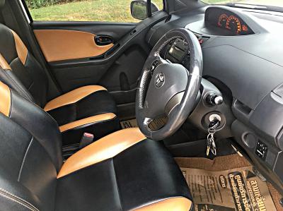 รถบ้าน รถมือสอง Toyota Yaris 1.5 รุ่น S ตัว Top เกียร์ Auto ปี 2010  โดย หญิงรถบ้าน รถมือสองขอนแก่น ราคาถูก ผ่อนสบาย