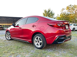 รถบ้าน รถมือสอง Mazda2 Sedan 1.3 SkyActiv-G เกียร์ Auto ปี 2016  โดย หญิงรถบ้าน รถมือสองขอนแก่น ราคาถูก ผ่อนสบาย