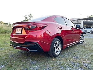 รถบ้าน รถมือสอง Mazda2 Sedan 1.3 SkyActiv-G เกียร์ Auto ปี 2016  โดย หญิงรถบ้าน รถมือสองขอนแก่น ราคาถูก ผ่อนสบาย