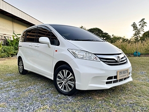 รถบ้าน รถมือสอง Honda Freed 1.5 i-VTEC รุ่น E เกียร์ Auto ปี 2012  โดย หญิงรถบ้าน รถมือสองขอนแก่น ราคาถูก ผ่อนสบาย