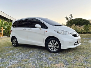 รถบ้าน รถมือสอง Honda Freed 1.5 i-VTEC รุ่น E เกียร์ Auto ปี 2012  โดย หญิงรถบ้าน รถมือสองขอนแก่น ราคาถูก ผ่อนสบาย