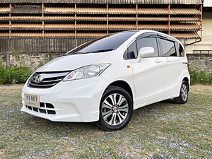 รถบ้าน รถมือสอง Honda Freed 1.5 i-VTEC รุ่น E เกียร์ Auto ปี 2012  โดย หญิงรถบ้าน รถมือสองขอนแก่น ราคาถูก ผ่อนสบาย