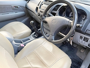 รถบ้าน รถมือสอง Toyota Hilux Vigo Smart CAB 2.7 VVT-i  เบนซิน รุ่น J  ปี 2011 โดย หญิงรถบ้าน รถมือสองขอนแก่น ราคาถูก ผ่อนสบาย