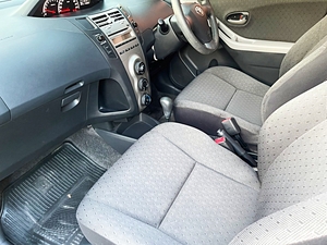 รถบ้าน รถมือสอง Toyota Yaris 1.5 รุ่น E Airbag ABS เกียร์ Auto ปี 2013 โดย หญิงรถบ้าน รถมือสองขอนแก่น ราคาถูก ผ่อนสบาย