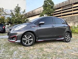 รถบ้าน รถมือสอง Toyota Yaris 1.5 รุ่น E Airbag ABS เกียร์ Auto ปี 2013 โดย หญิงรถบ้าน รถมือสองขอนแก่น ราคาถูก ผ่อนสบาย