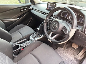 รถบ้าน รถมือสอง Mazda2 Hatchback 1.3 SkyActiv-G เกียร์ Auto ปี 2016 โดย หญิงรถบ้าน รถมือสองขอนแก่น ราคาถูก ผ่อนสบาย