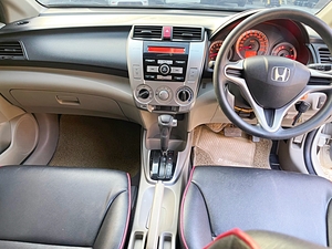 รถบ้าน รถมือสอง Honda City 1.5 i-VTEC รุ่น V เกียร์ Auto ปี 2010 โดย หญิงรถบ้าน รถมือสองขอนแก่น ราคาถูก ผ่อนสบาย