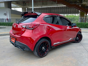 รถบ้าน รถมือสอง Mazda2 Hatchback 1.3 SkyActiv-G รุ่น Top สุด เกียร์ Auto ปี 2560 โดย หญิงรถบ้าน รถมือสองขอนแก่น ราคาถูก ผ่อนสบาย