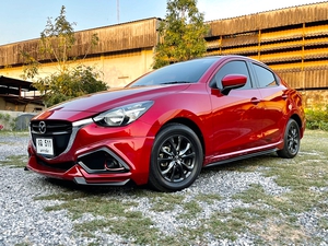 รถบ้าน รถมือสอง Mazda2 Sedan 1.3 SkyActiv-G รุ่น Top เกียร์ Auto ปี 2017  โดย หญิงรถบ้าน รถมือสองขอนแก่น ราคาถูก ผ่อนสบาย