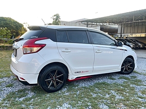รถบ้าน รถมือสอง Toyota Yaris 1.2 รุ่น E เกียร์ Auto ปี 2015 โดย หญิงรถบ้าน รถมือสองขอนแก่น ราคาถูก ผ่อนสบาย