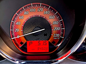 รถบ้าน รถมือสอง Toyota Yaris 1.2 รุ่น E เกียร์ Auto ปี 2015 โดย หญิงรถบ้าน รถมือสองขอนแก่น ราคาถูก ผ่อนสบาย