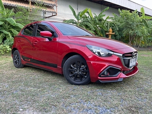 รถบ้าน รถมือสอง Mazda2 Hatchback 1.3 SkyActiv-G  High Connect รุ่น Top สุด เกียร์ Auto ปี 2559 โดย หญิงรถบ้าน รถมือสองขอนแก่น ราคาถูก ผ่อนสบาย