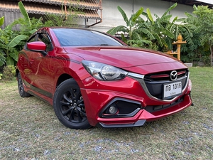 รถบ้าน รถมือสอง Mazda2 Hatchback 1.3 SkyActiv-G  High Connect รุ่น Top สุด เกียร์ Auto ปี 2559 โดย หญิงรถบ้าน รถมือสองขอนแก่น ราคาถูก ผ่อนสบาย
