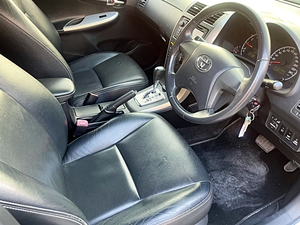 รถบ้าน รถมือสอง Toyota Corolla Altis 1.8 รุ่น E 50th Anniversary เกียร์ Auto ปี 2012  โดย หญิงรถบ้าน รถมือสองขอนแก่น ราคาถูก ผ่อนสบาย