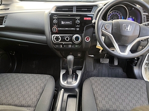 รถบ้าน รถมือสอง Honda Jazz 1.5 i-VTEC รุ่น V เกียร์ Auto ปี 2016 โดย หญิงรถบ้าน รถมือสองขอนแก่น ราคาถูก ผ่อนสบาย