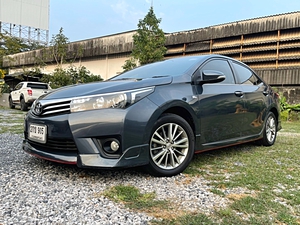 รถบ้าน รถมือสอง Toyota  Corolla Altis 1.8 รุ่น V Navi เกียร์ Auto ปี 2014 โดย หญิงรถบ้าน รถมือสองขอนแก่น ราคาถูก ผ่อนสบาย