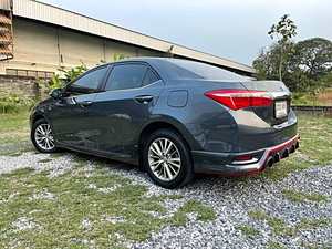 รถบ้าน รถมือสอง Toyota  Corolla Altis 1.8 รุ่น V Navi เกียร์ Auto ปี 2014 โดย หญิงรถบ้าน รถมือสองขอนแก่น ราคาถูก ผ่อนสบาย