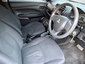 รถบ้าน รถมือสอง Mitsubishi Attrage 1.2 รุ่น GLX เกียร์ Auto ปี 2014  โดย หญิงรถบ้าน รถมือสองขอนแก่น ราคาถูก ผ่อนสบาย